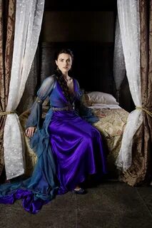 Katie McGrath Katie mcgrath, Merlin morgana, Medieval dress