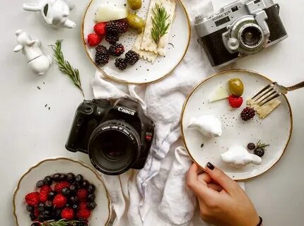 Best Cameras For Food Photography in 2022 - CameraGurus