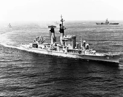 File:USS Columbus (CG-12) underway in the Pacific Ocean on 2