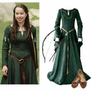 The Lion the Witch and the Wardrobe: Susan Pevensie (With im