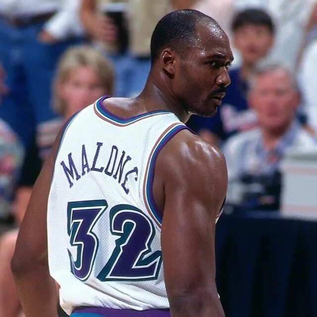 Karl Malone Fan Page.