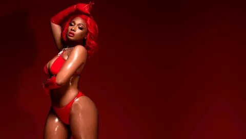 Megan Thee Stallion и VickeeLo тверкают в клипе "Ride Or Die