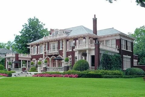 Colonial Revival Style Mansion, Swiss Avenue Mansions, Aband