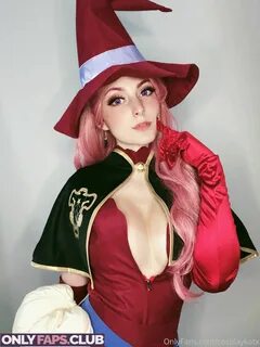 CosplayKatx HOT & NUDE Private Cosplay Sex Selfies Naked Lea