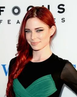 Picture of Chloe Dykstra