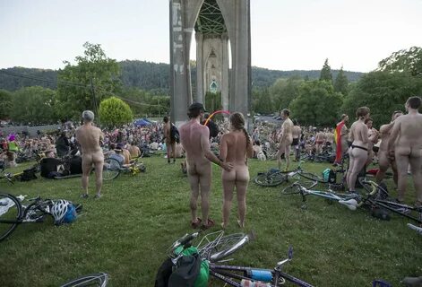 World Naked Bike Ride: World naked bike ride 2018 de portlan