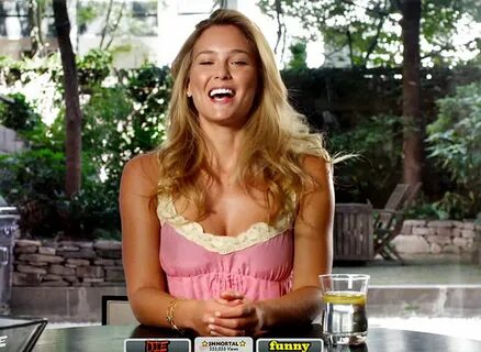 Supermodel Bar Refaeli proposes 'sex tape' and seeks $10K in