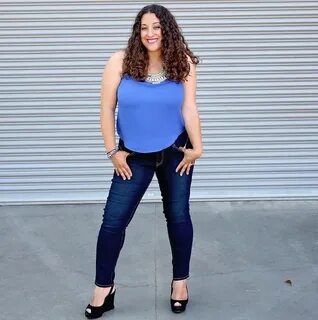 Mom Jeans Never Looked So Good: The Modern Mom Style I’m In 