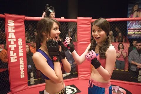 Picture of Victoria Justice in iCarly, episode: iFight Shelb