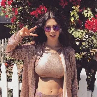 Marina Diamandis (Marina and The Diamonds) - Imgur