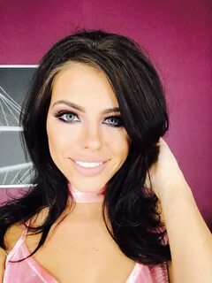adriana chechik on Twitter: "Please rt. And vote me the next