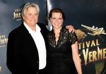 Who is Richard Dean Anderson married to? - Celebrity.fm - #1
