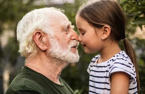 I nonni protetti dalla "genetica": lo studio 