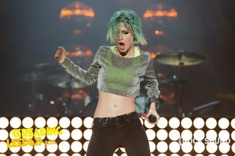 Hayley Williams Pictures. Hotness Rating = 9.61/10