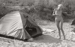 Голые девушки в палатке (97 фото) - порно фото