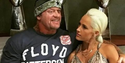 The Undertaker Went All Out For Michelle McCool On Mother's 