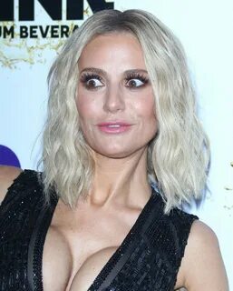 Dorit Kemsley is a reality star (The Real Housewives of Beverly Hills). 