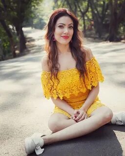 Actress Munmun Dutta Hot Photoshoot Pics - Actress Doodles