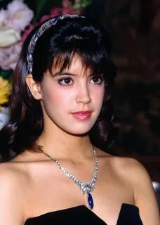 PHOEBE CATES - PHOTO #27 Collectibles, Photographic Images, 