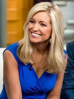 40 Sexy and Hot Ainsley Earhardt Pictures - Bikini, Ass, Boo