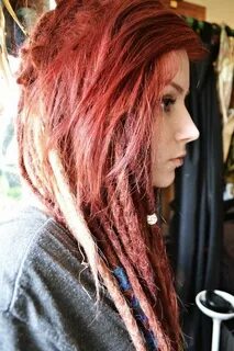red dreads Scene hair, Hair styles, Dreadlocks girl
