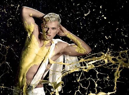 ANTM "The Guy Who Cries" : Sweat, Tears, and Wet Paint - "De