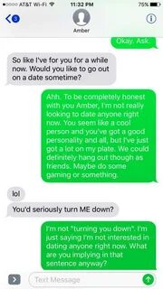 Girl Goes Completely Apesh# t After A Guy Turned Down Her Da