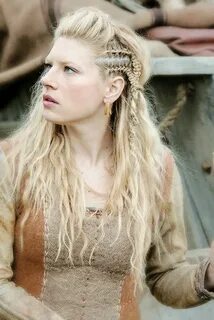 Pin by Linda Alexander on * ≽ Vikings ≼ Viking hair, Lagerth