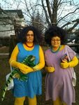 irl selma and patty Crazy halloween costumes, Clever hallowe