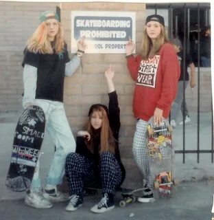 sk8rs 80s fashion Skater girl outfits, Skater girls, Skater 