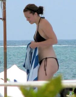 Mandy Moore - Bikini candids in Mexico-3 / Mandy Moore - Bol