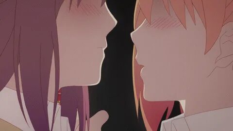 GIFs Anime Kisses: Passionate & Romantic Collection. Downloa