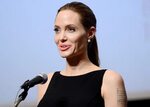 ЛитКульт - Анджелина Джоли выступила в защиту вошебных сказо
