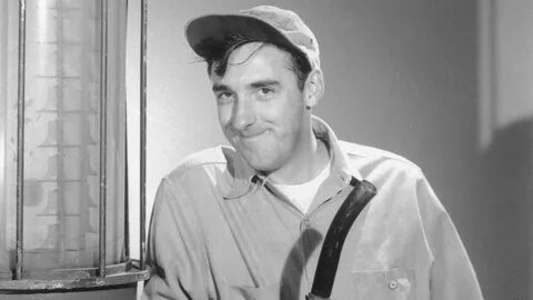 Jim Nabors, Known for His Role as Gomer Pyle, Dead at 87 Ent