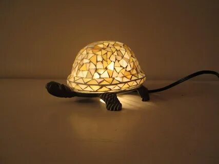 Tiffany Night Light Table Lamp.Stained Glass Tiffany Style B