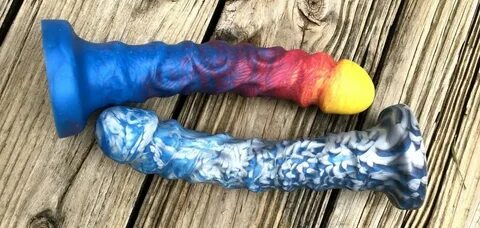 Review: Uberrime Night King Handmade Fantasy Dildo * Phallop