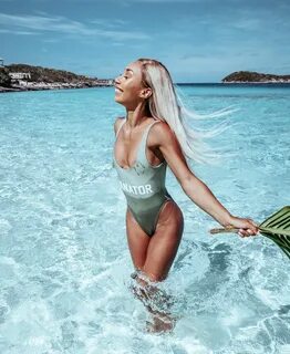 Mylifeaseva - Eva Gutowski Swimsuits photoshoot, Bikini pose