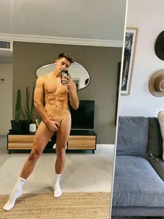 Nathan Kriis on Twitter: "Forever naked at home 😅 😈 see less
