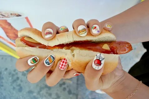 Fast Food Afternoon Romp: Check Out Jess' Picnic Nails! - Fo