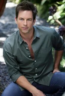 Michael Muhney - Alchetron, The Free Social Encyclopedia