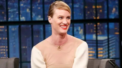 Watch Late Night with Seth Meyers Interview: Mackenzie Davis