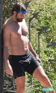 Bradley Cooper Shows Huge Bulge in Wet Shorts - Gay-Male-Cel