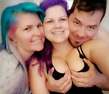 Sexy selfie threesome voyeur pictures