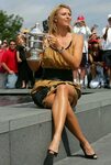 PixelBomb.com - Maria Sharapova exposed her long legs - expo