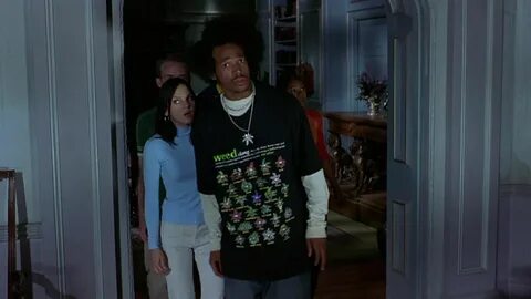 The t-shirt weed shorty (Marlon Wayans) Scary Movie 2 Spoter