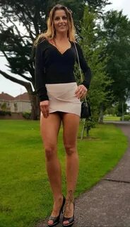 Bottomless Women Dress из архива, фотографии сезона разрешение 1080P