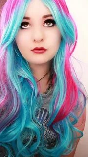 Pin en Multi color hair