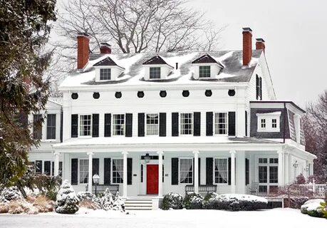 50+ White House Ideas for Front Doors, Shutters and Black Tr