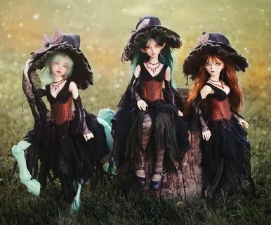 Three Witches Gothic dolls, Three witches, Witch