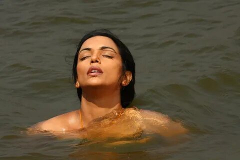 Swetha Menon Latest Stills Gallery : Indian Celebrities - Pa